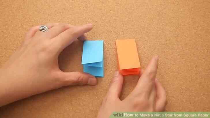 Image intitulée Faire une Étoile Ninja à partir de Carrés de Papier de l